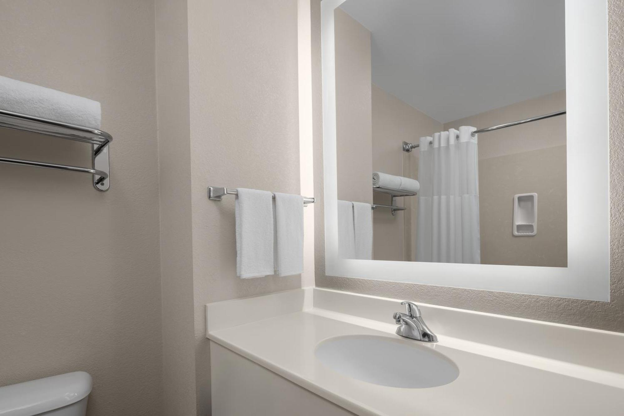 Larkspur Landing Extended Stay Suites Розвилл Экстерьер фото